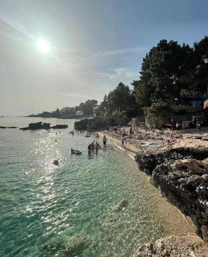 Essos Villas Dhërmi Esterno foto